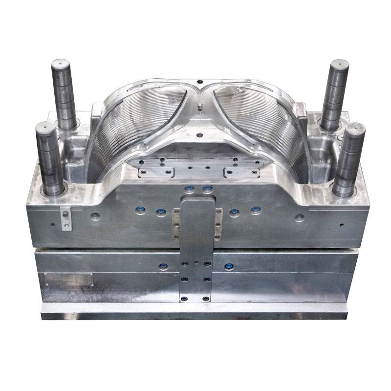 汽车大灯模具 (1)